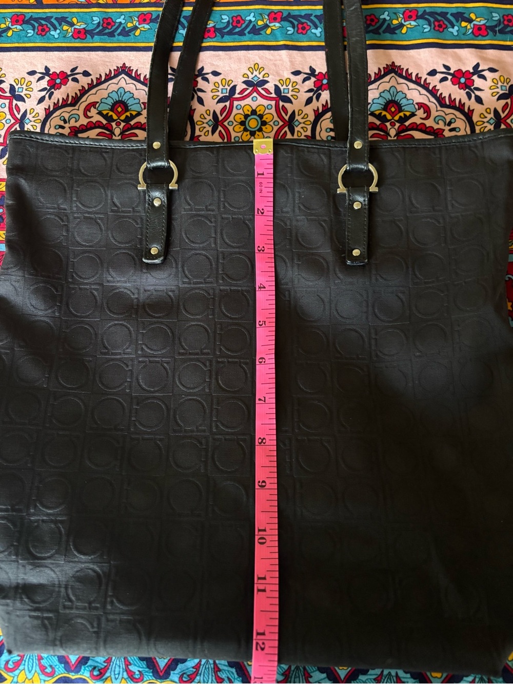 SALVATORE FERRAGAMO, black Canvas Gancini Italian tote bag AU-21/4909 - Picture 6 of 9